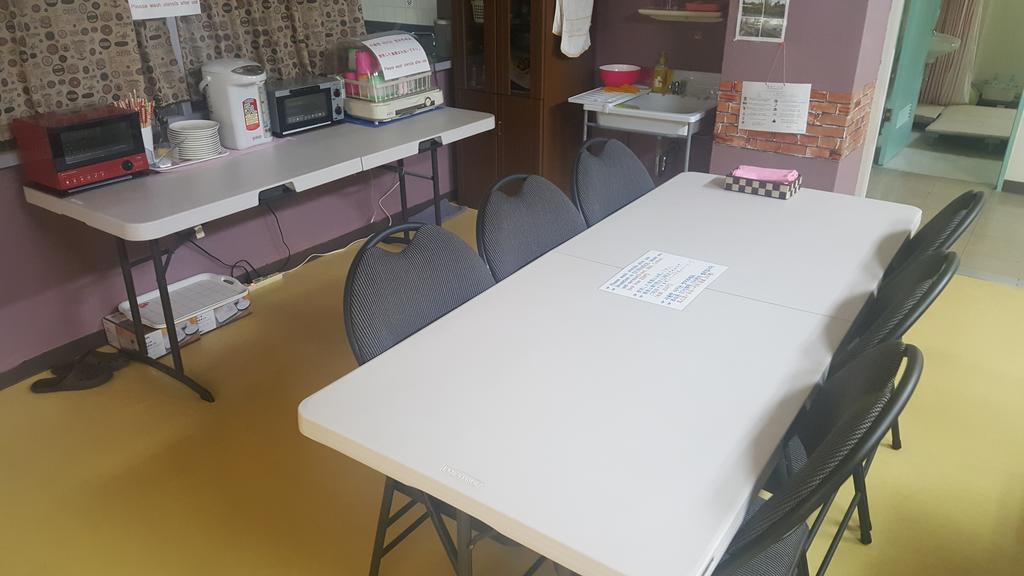Fukuoka Guest House Rodem Bagian luar foto